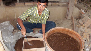 উজ্জীবক রাকিবুলের সাফল্য কথা