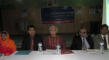 খুলনার ডুমুরিয়া উপজেলায় ‘জাতীয় নারী উন্নয়ন নীতির বাস্তবায়ন: স্থানীয় প্রেক্ষিত’ শীর্ষক গোলটেবিল